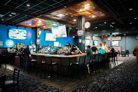 deadwood sports book bar